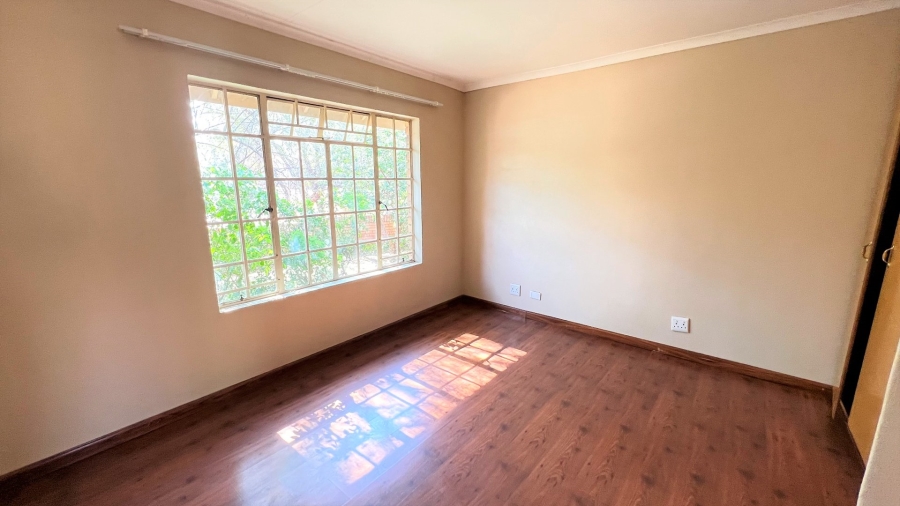 3 Bedroom Property for Sale in Langenhovenpark Free State